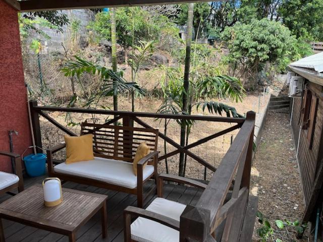La Bananeraie Apt 35M2 Piscine Jardin Tropical Parking Prive Saint-Leu Eksteriør bilde