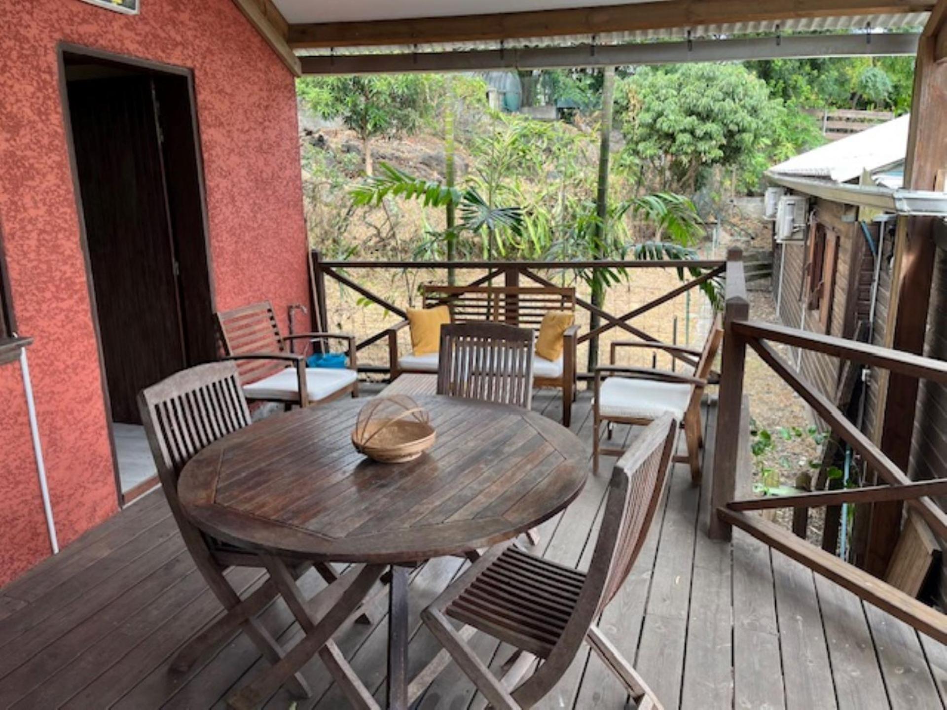 La Bananeraie Apt 35M2 Piscine Jardin Tropical Parking Prive Saint-Leu Eksteriør bilde