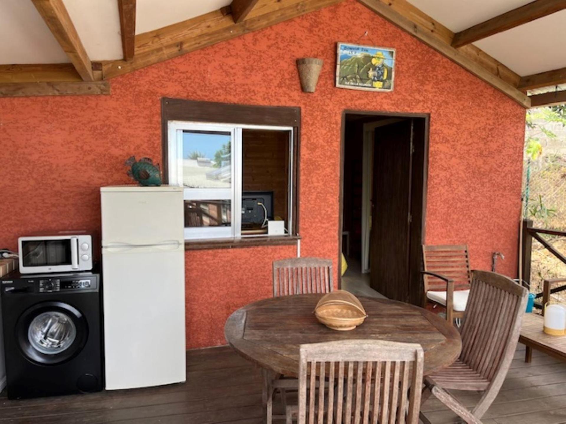 La Bananeraie Apt 35M2 Piscine Jardin Tropical Parking Prive Saint-Leu Eksteriør bilde
