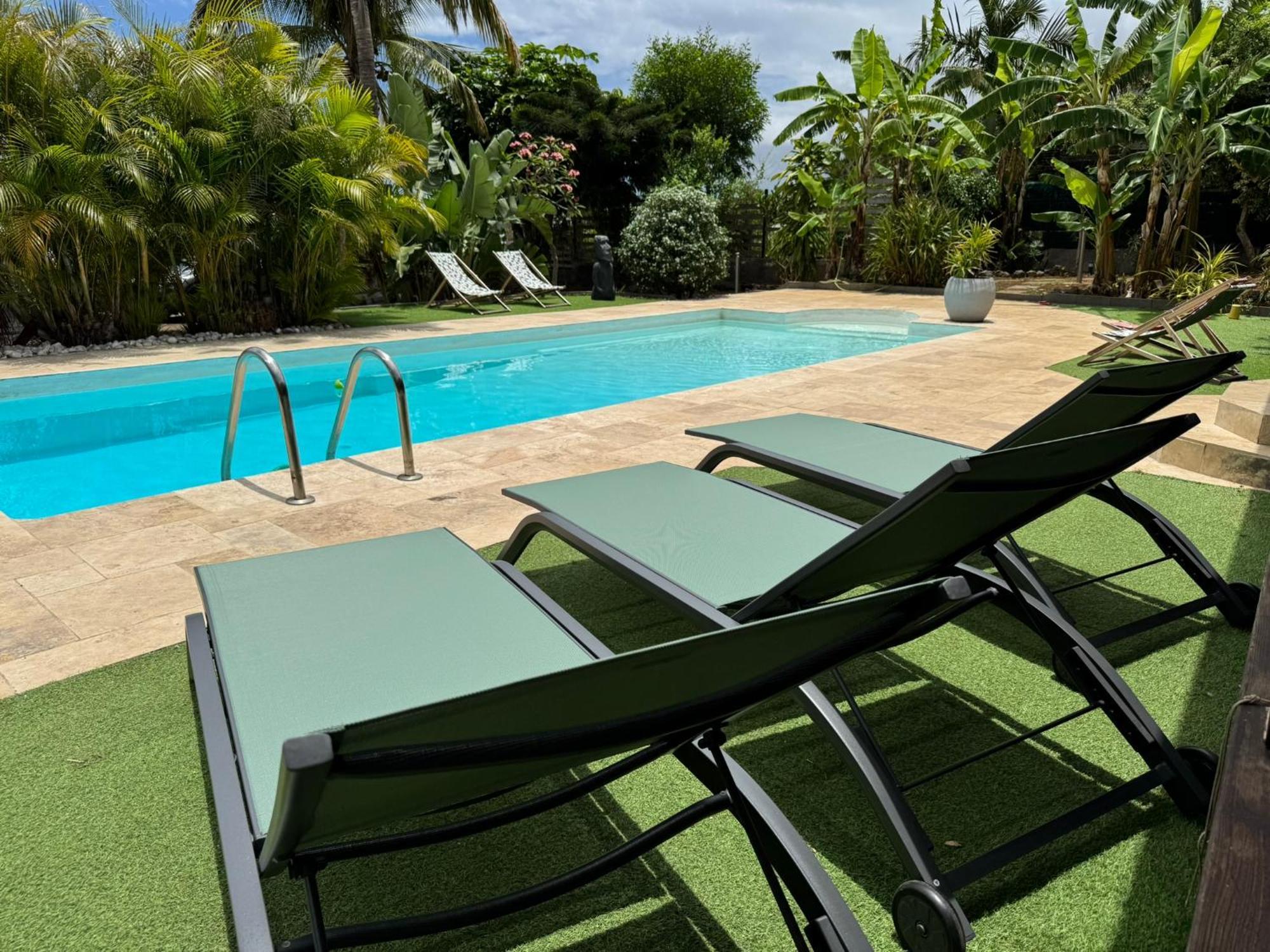 La Bananeraie Apt 35M2 Piscine Jardin Tropical Parking Prive Saint-Leu Eksteriør bilde
